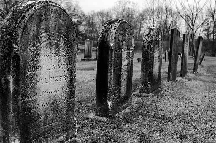 picture of a graveyard